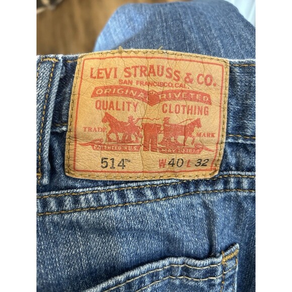 Levi’s 514 Jeans Mens 40x32 Regular Straight 100% Cotton Medium Wash Blue Denim - Picture 3 of 5